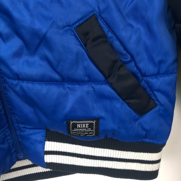 NIKE Athletic Blue Varsity Puffer Jacket Youth XL - Picture 8 of 12